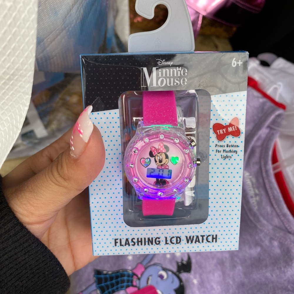MINNIE MOUSE LIGHT UP WATCH